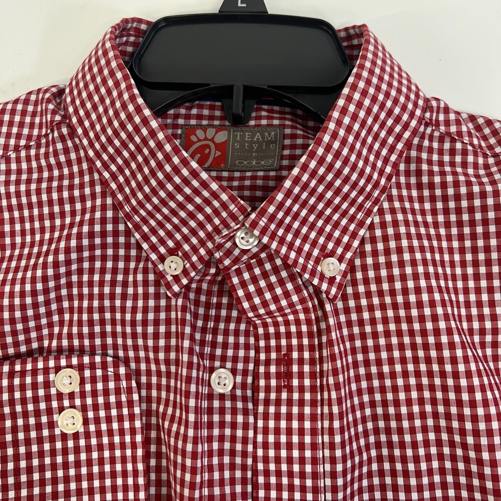 Chick-fil-A Shirt Mens Large Gingham Button Down‎ Oobe Pocket Restaurant Uniform